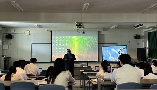 兵庫県立大学、インドのマハラジャサヤジラオ大学の先生方に特別講義を頂きました