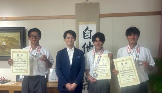 カヌー部が芦屋市長表敬訪問